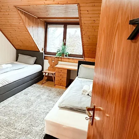 Apartment Sali Homes K39 Monte-carlo -spacious 6-bedroom With Terrace And Garden Views In Ideal For Groups